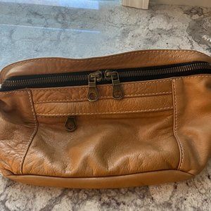 Parker Thatch Sling Bag